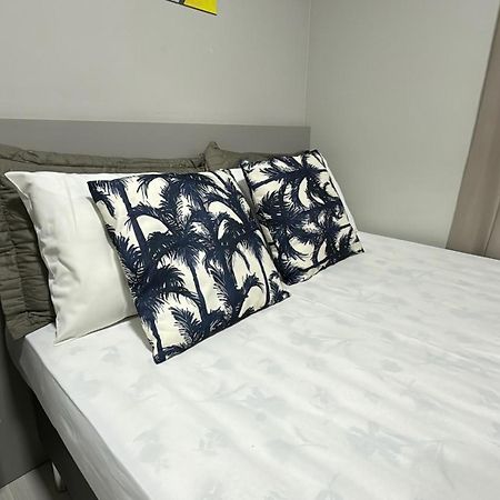 09- Studio Lindamente Decorado! Ideal Para Casal!!! 库里提巴 外观 照片