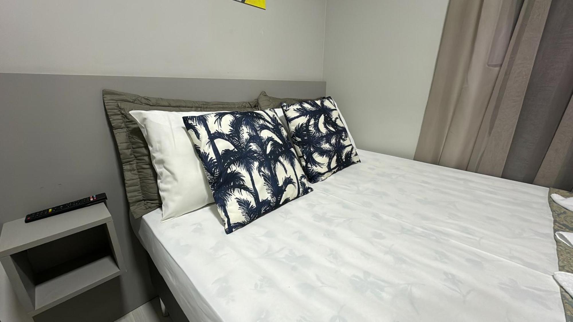 09- Studio Lindamente Decorado! Ideal Para Casal!!! 库里提巴 外观 照片