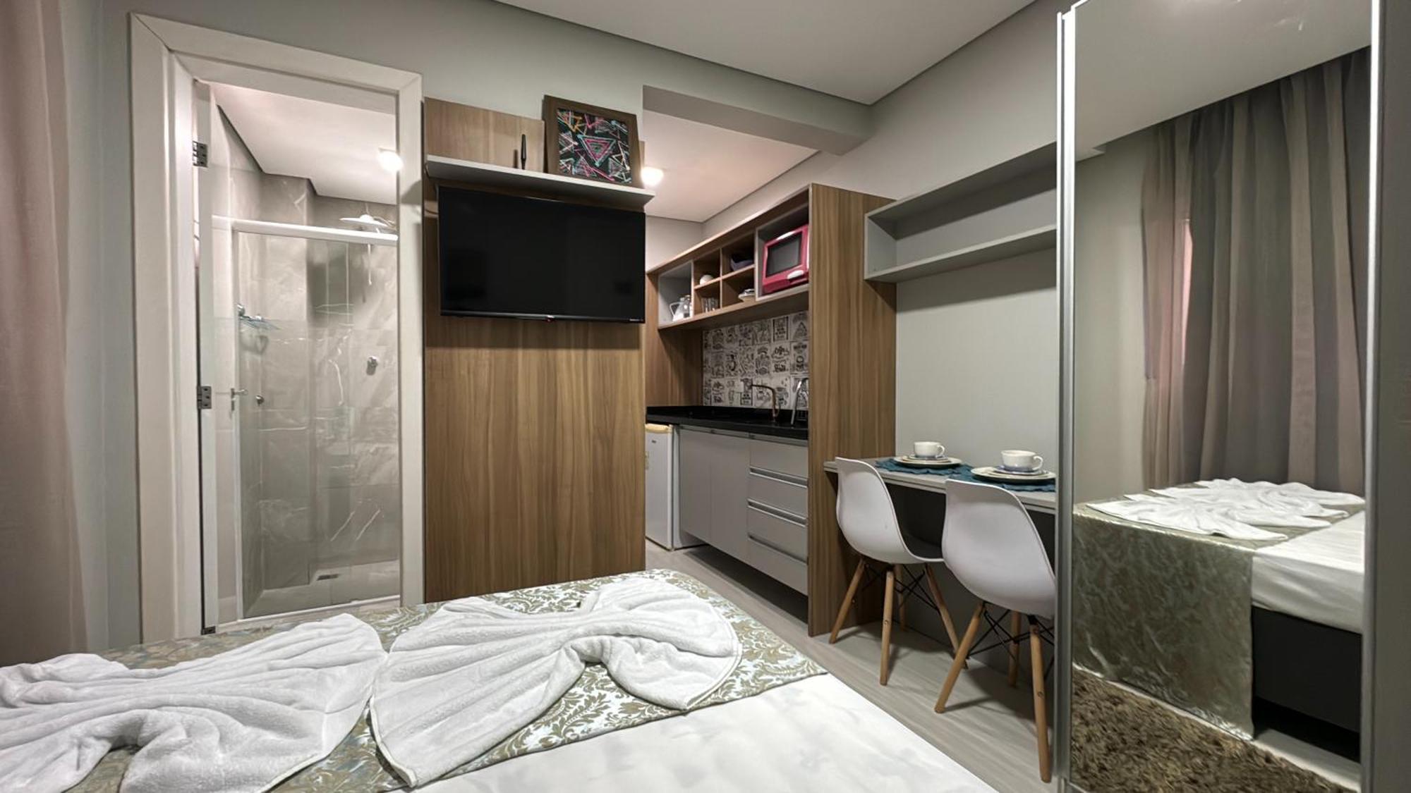 09- Studio Lindamente Decorado! Ideal Para Casal!!! 库里提巴 外观 照片