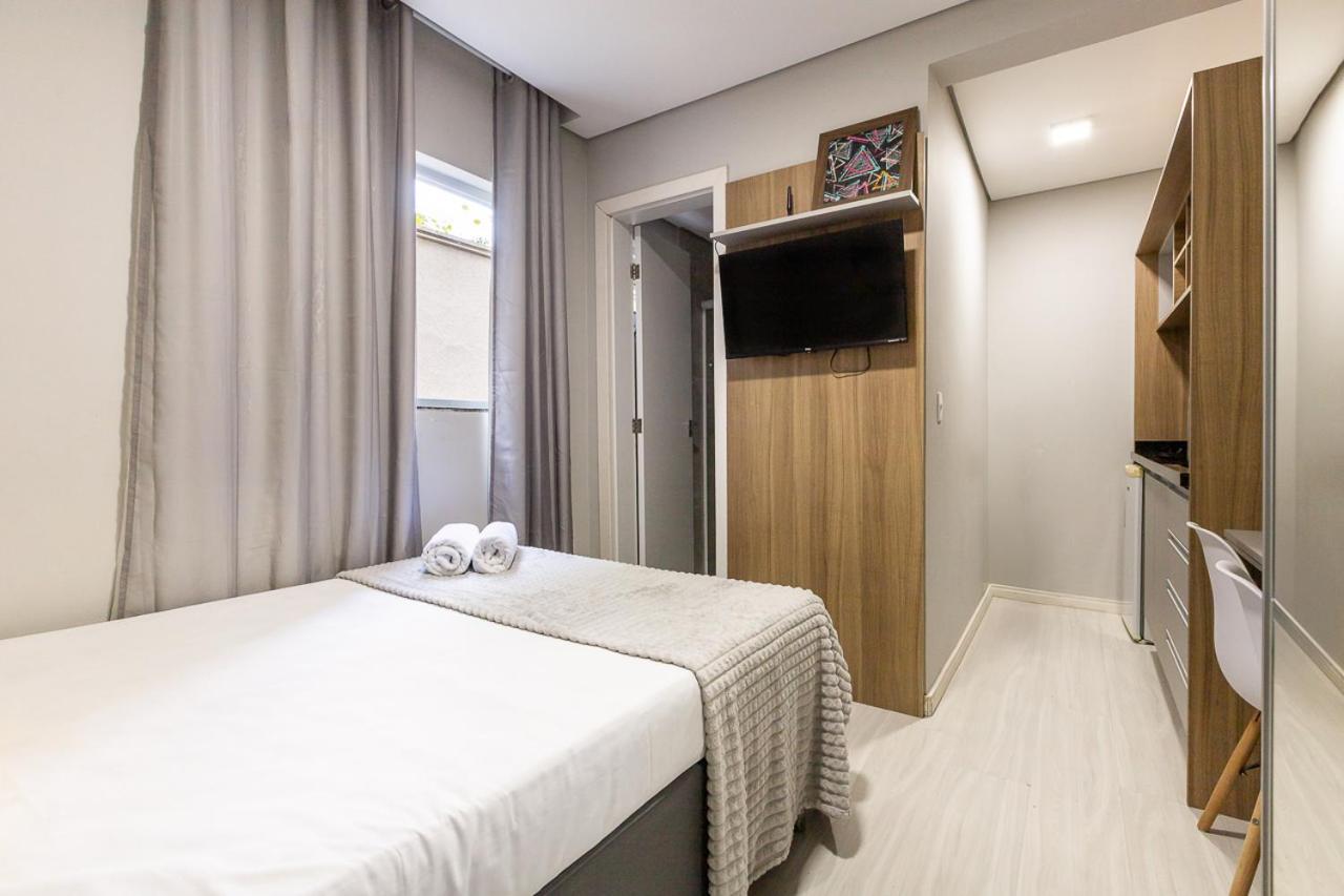 09- Studio Lindamente Decorado! Ideal Para Casal!!! 库里提巴 外观 照片